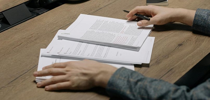 Wnioski i dokumenty w pracy. Co powinien wiedzieć pracownik z Torunia?