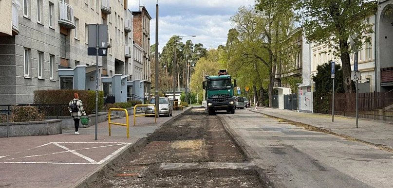 Remont Krasińskiego ruszył na dobre. Pierwsze maszyny już na ulicy