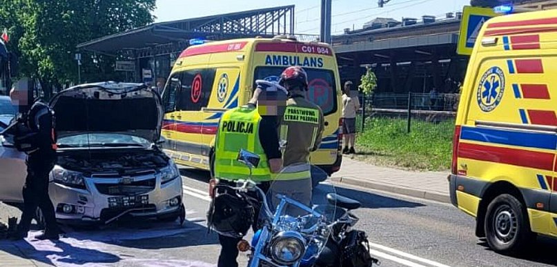 Toruń | Groźny wypadek na Podgórskiej. Aż TRZY osoby ranne