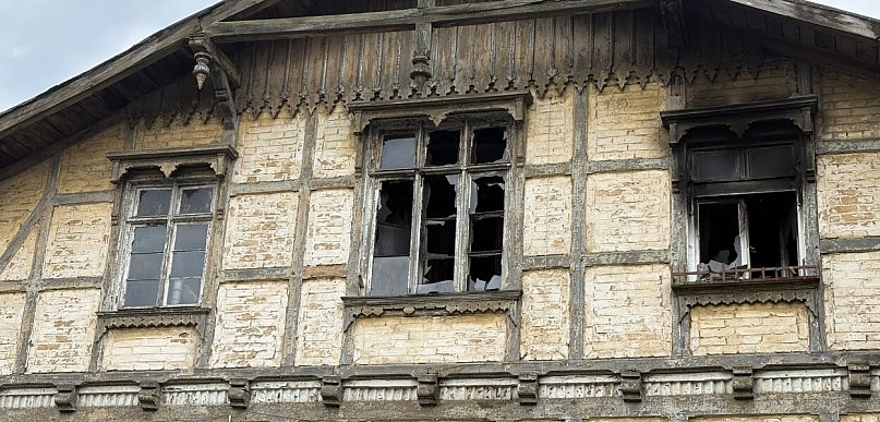 Pożar przy Dworcu Głównym. Płomienie było widać z daleka [FOTO]