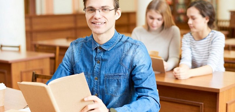 Jak wybrać najlepsze studia 2026 i czym się kierować przy ich wyborze?