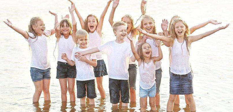 Kolonie dla dzieci krok po kroku – praktyczny poradnik dla rodziców planujących wa