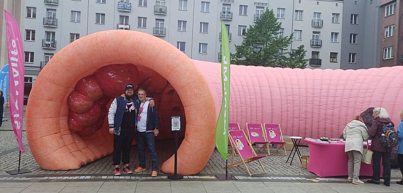 Spacer w głąb człowieka. Gigantyczne jelito pojawi się w Toruniu
