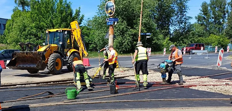 Co z tramwajem na Elanę? MZK ujawniło, kiedy wrócą na stałe trasy