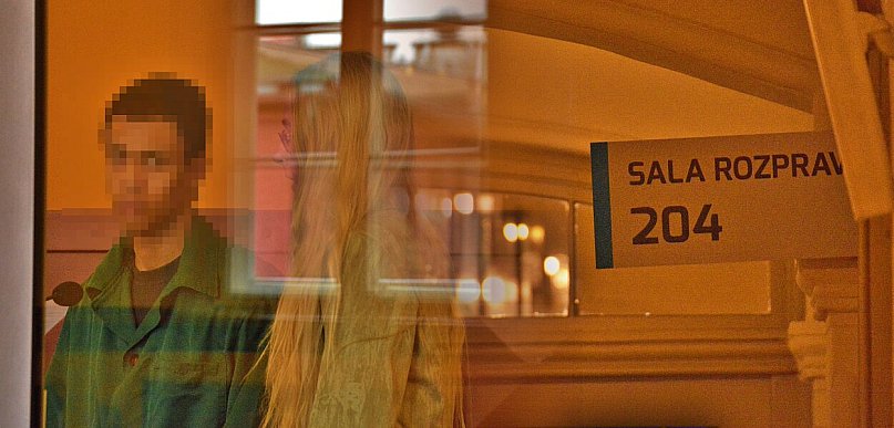 Prokurator ujawnił drastyczne szczegóły zabójstwa. Sala słuchała w ciszy
