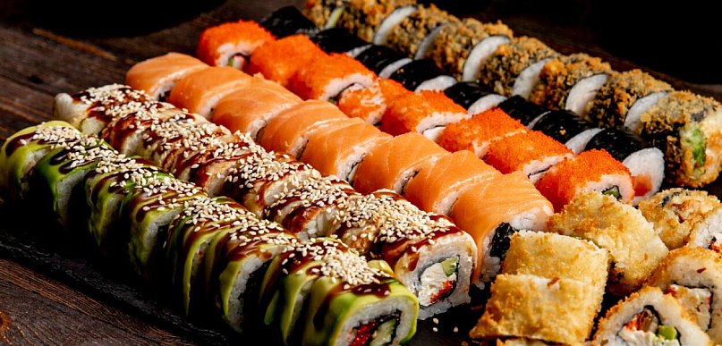 Jak dobrać sushi do spotkania w większym gronie?