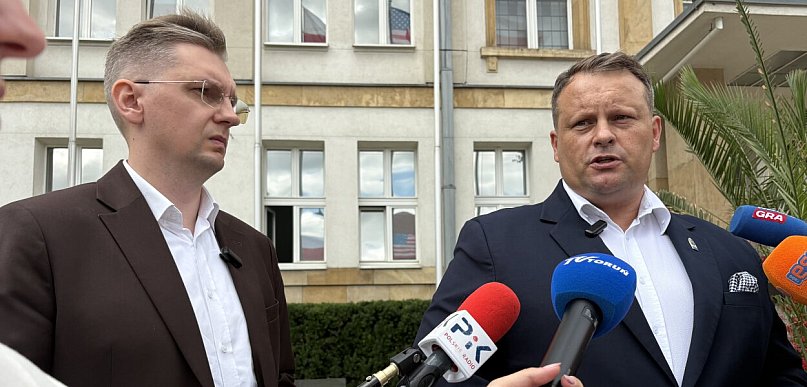 Szpital wojewódzki w Toruniu pod ostrzałem. PiS żąda kontroli i odpowiedzi