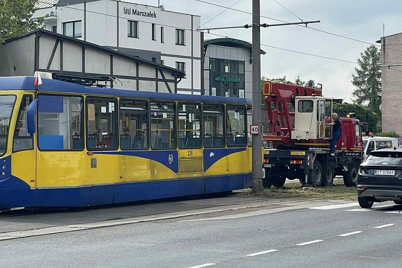 Wykolejenie tramwaju na Lubickiej!