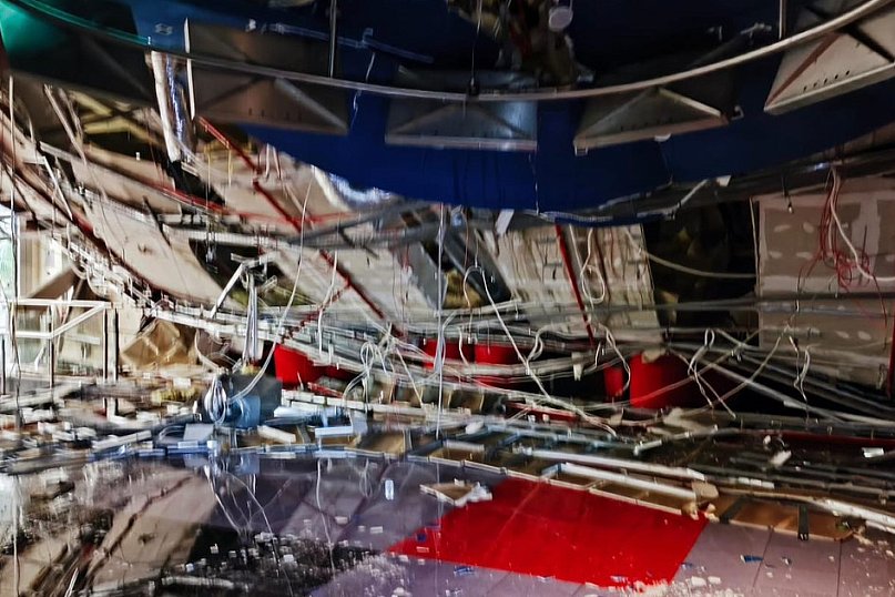 W Plazie zawalił się sufit