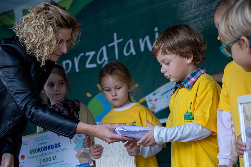 Konkurs na makulaturę, rozstrzygnięty !