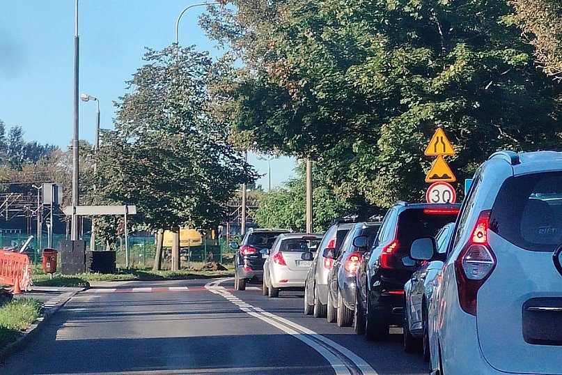 Poranny koszmar! Ulice całkowicie sparaliżowane