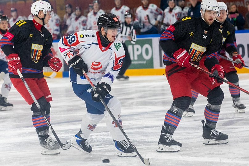 KH Energa Toruń 1 : 4 Polonia Bytom