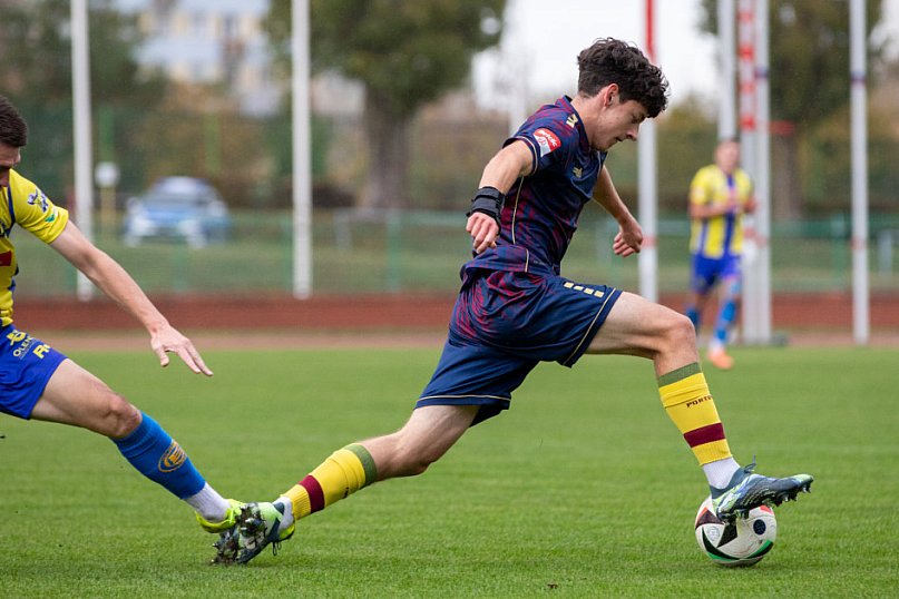 Elana Toruń 1 : 2 Pogoń Szczecin