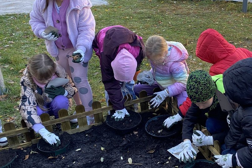 Siódemka zakłada ogródek edukacyjny