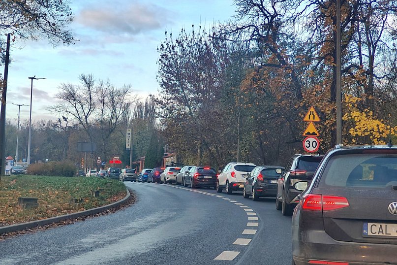 Korki na lewobrzeżu w Toruniu