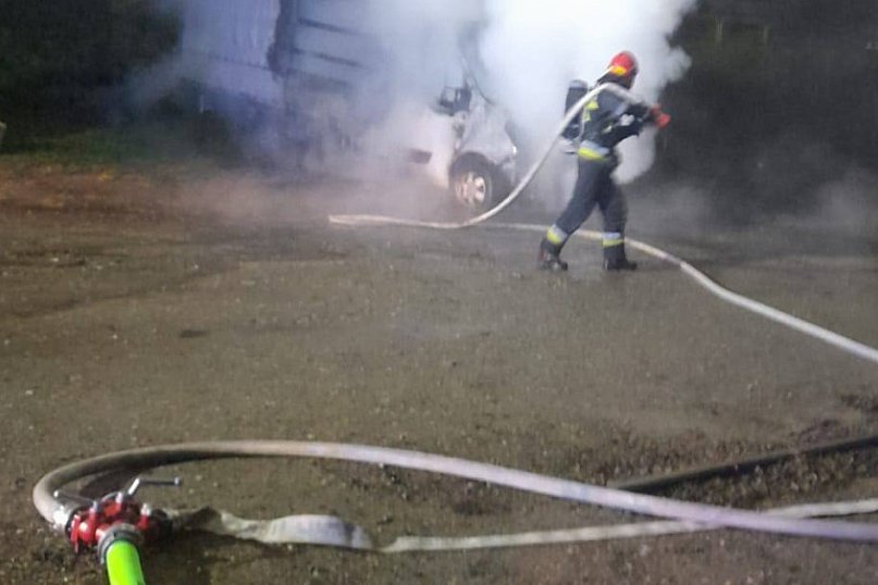 Pożar dostawczaka w Złotorii pod Toruniem