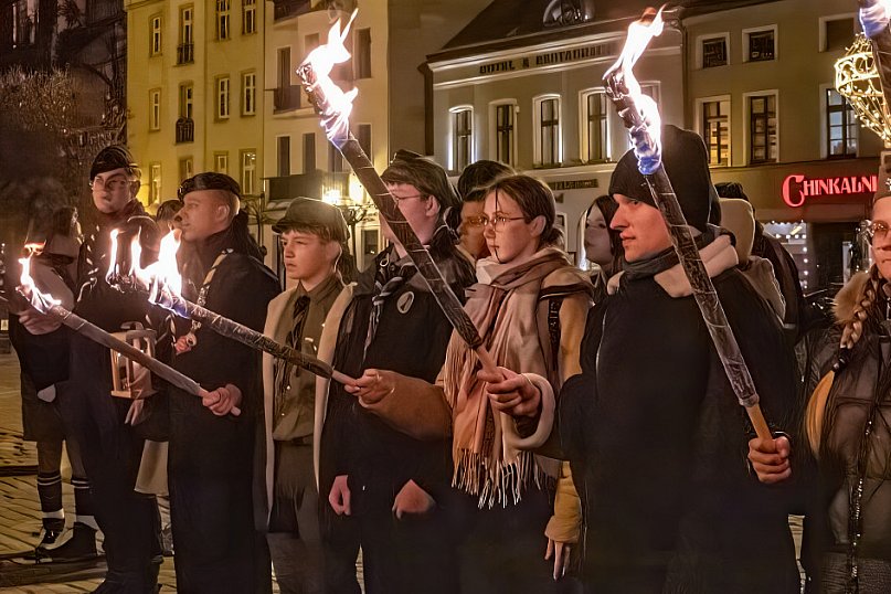 Przekazanie Światła Betlejemskiego w Toruniu