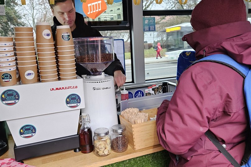 Kawiarnia w autobusie MZK