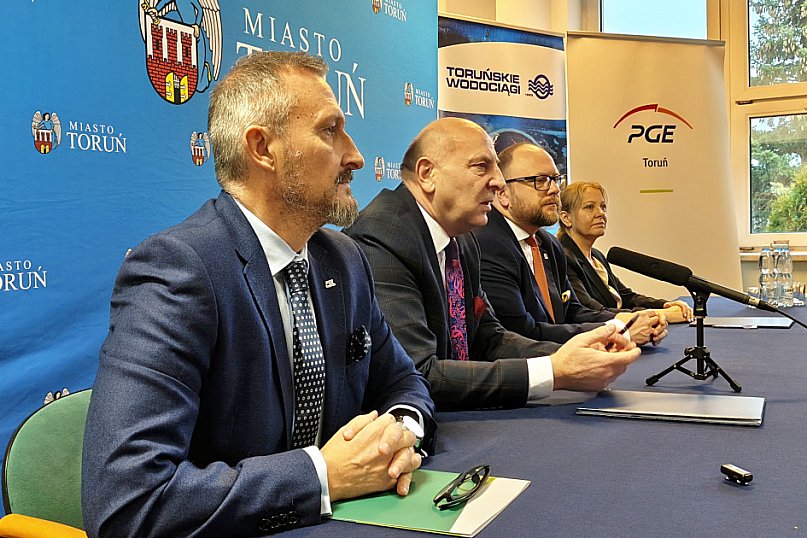 Konferencja prasowa w oczyszczalni ścieków