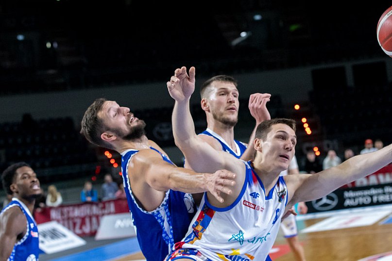 Arriva Polski Cukier Toruń 93 : 105 MKS Dąbrowa Górnicza