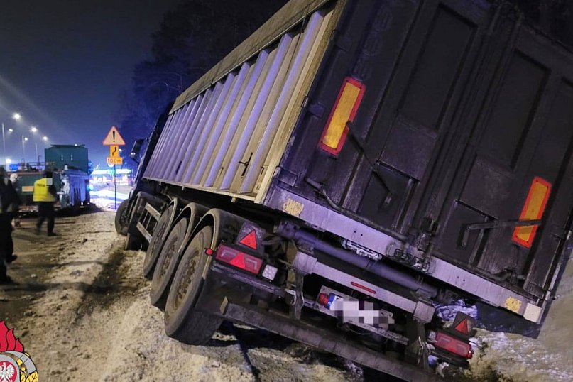 Zderzenie ciężarówek na A1
