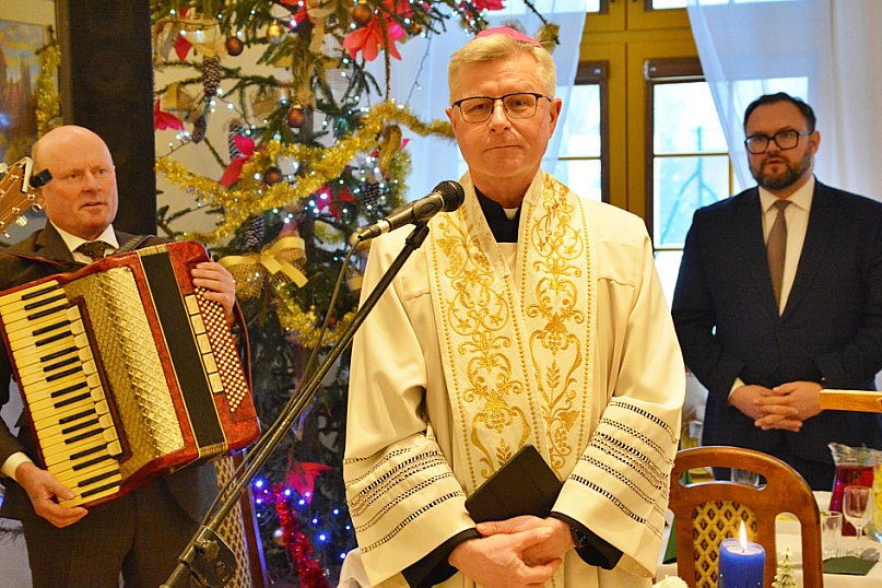 Kolędowanie w Caritas w Przysieku