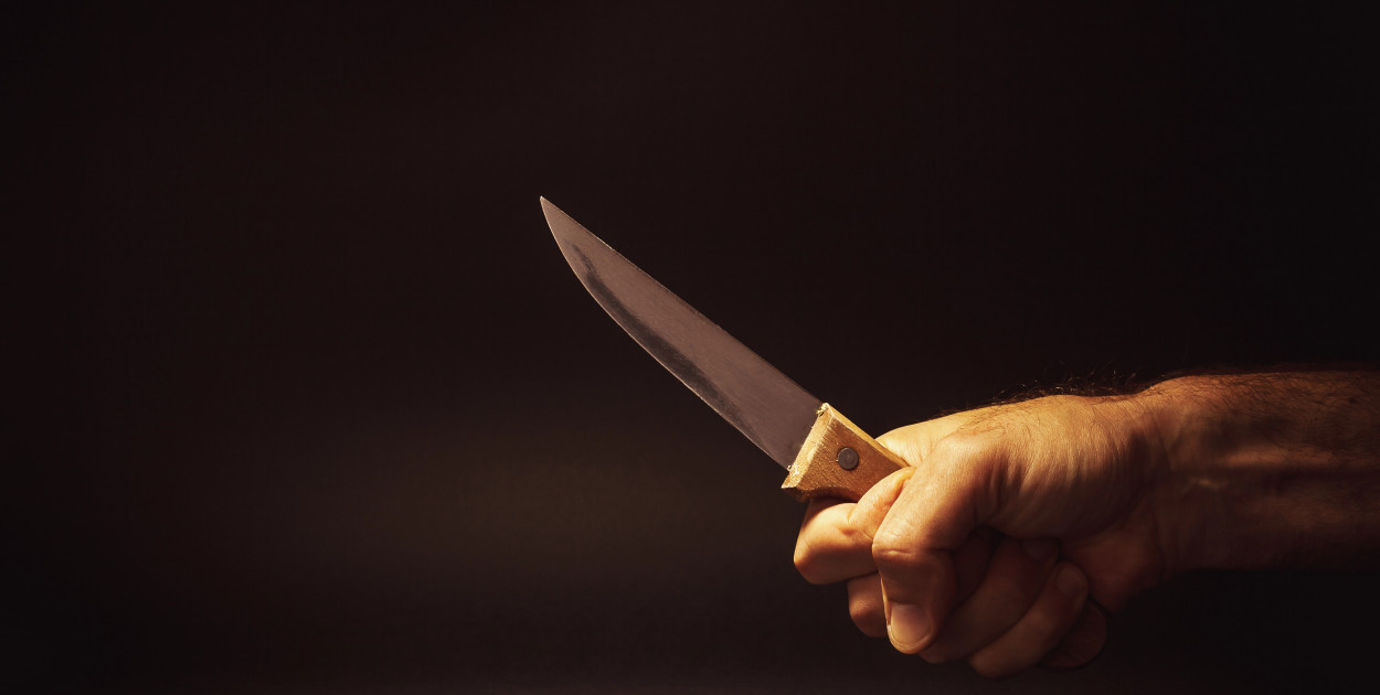 Rzucił się z nożem na nowego kochanka swojej byłej! Grozi mu do 20 lat więzienia