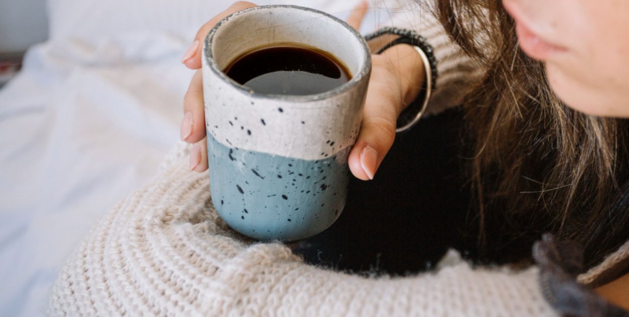 Domowa kawa jak z kawiarni – jakie ziarna wybierają miłośnicy espresso i cappuccin