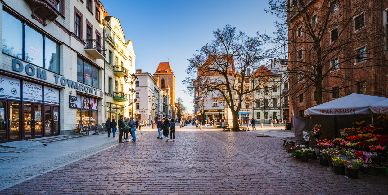 Romantycznie, sportowo i z humorem. Co robić w Toruniu 15 lutego?