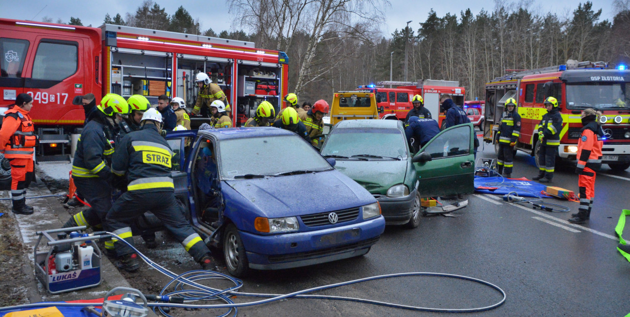 Policja, straż i pogotowie przy Olimpijskiej. Scenariusz zakładał najgorsze