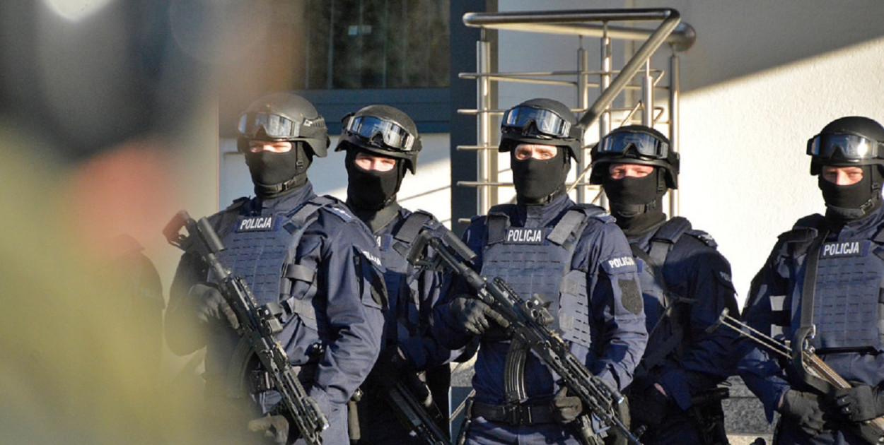 Bydgoskie Przedmieście w centrum uwagi. Nóż przy wyjściu z marketu