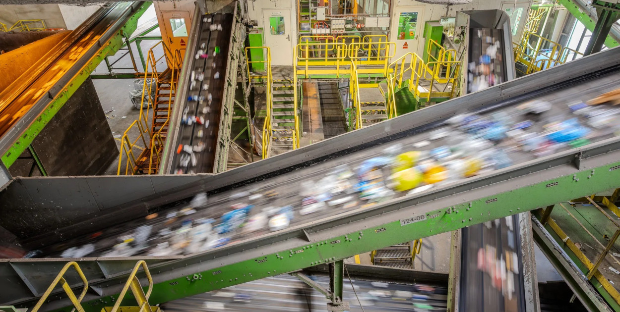 Nowe śmieciarki, sortownia i centrum edukacji. MPO ma ambitne plany