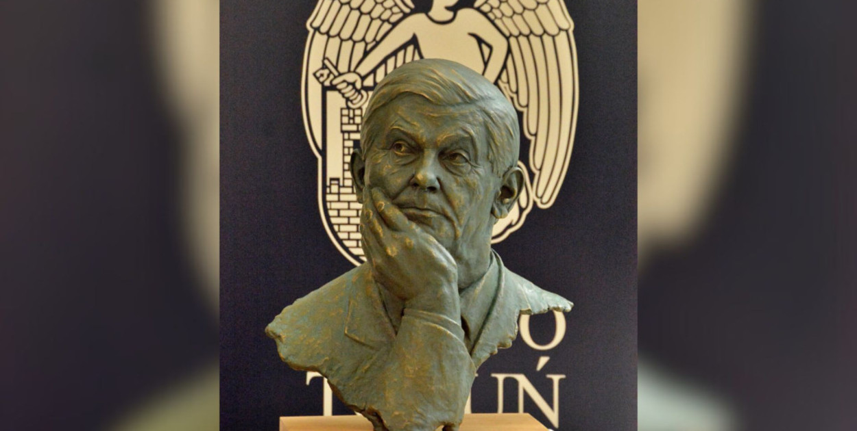 Toruń upamiętni wielkiego poetę. Lokalizacja mówi więcej niż się wydaje