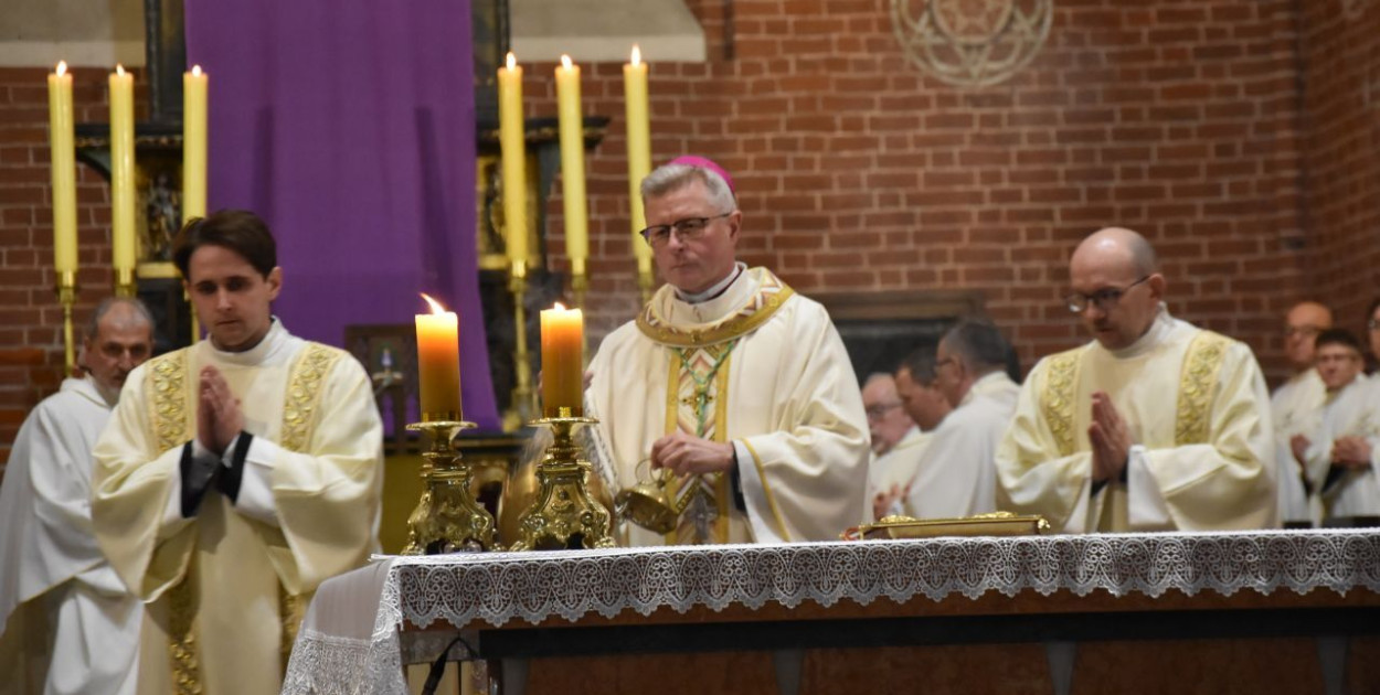 34 lata diecezji toruńskiej. Biskup mówi wprost o sytuacji Kościoła