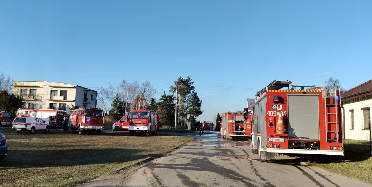 Ogromny pożar w regionie. Kłęby dymu. Na miejscu kilkanaście zastępów!