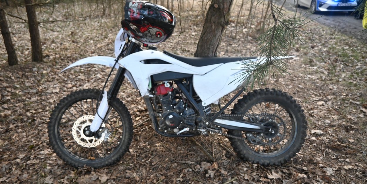 Motocyklista złamał pięć przepisów naraz! To cud, że nikt nie zginął