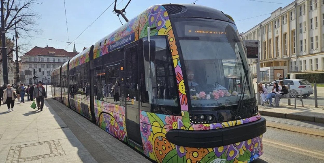 Wypatruj go na torach. Ten tramwaj może dać Ci nagrodę