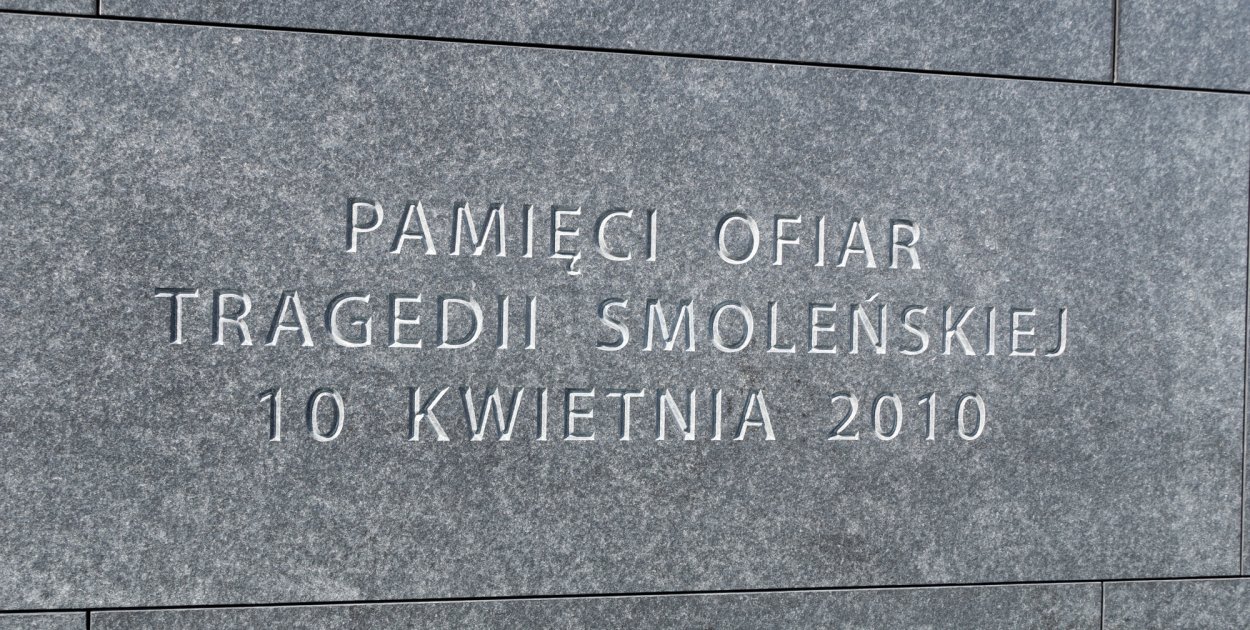 Na Wojskowych Powązkach upamiętniono ofiary katastrofy smoleńskiej